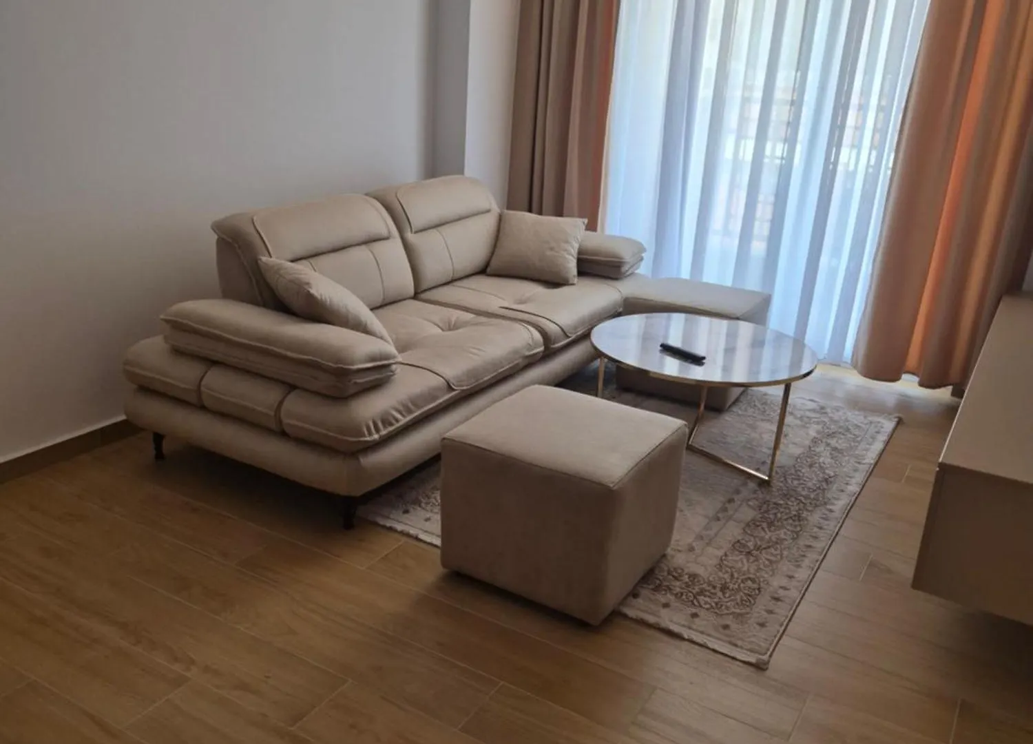 Apartment Super Wohnung Golem